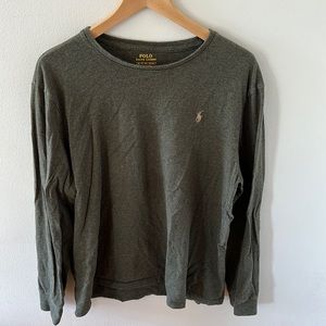 Men’s Polo long sleeved shirt. Size XL.